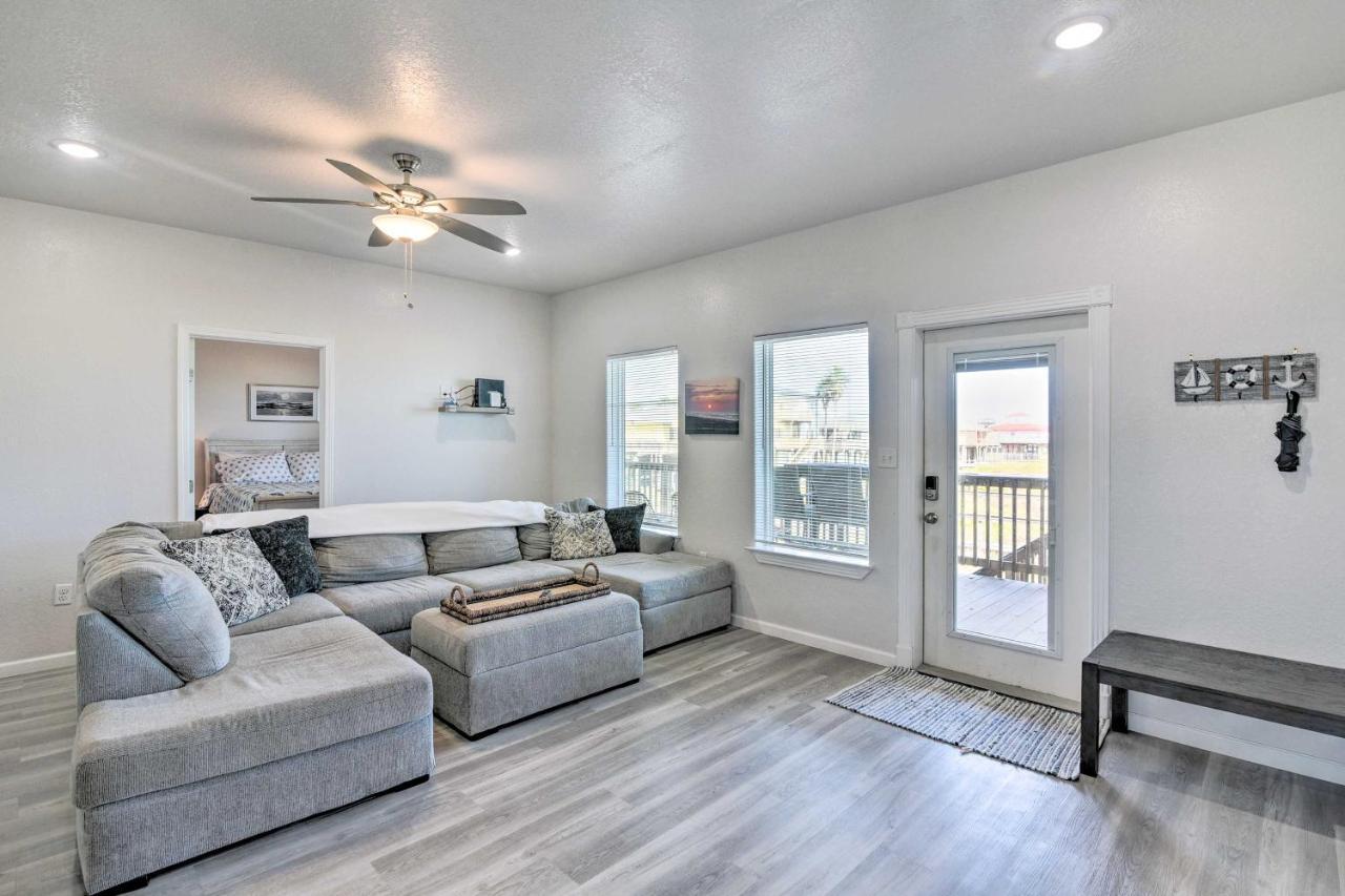 Surfside Beach Retreat With Deck And Ocean Views Exterior photo